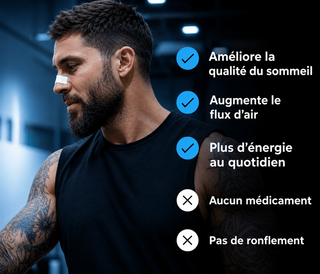 Homme avec bandelette nasale AuraBreath™ montrant les avantages de la respiration et du sommeil.
